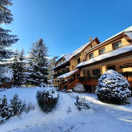 Apartmany Pacific 데마노브스카돌리나 외부 사진