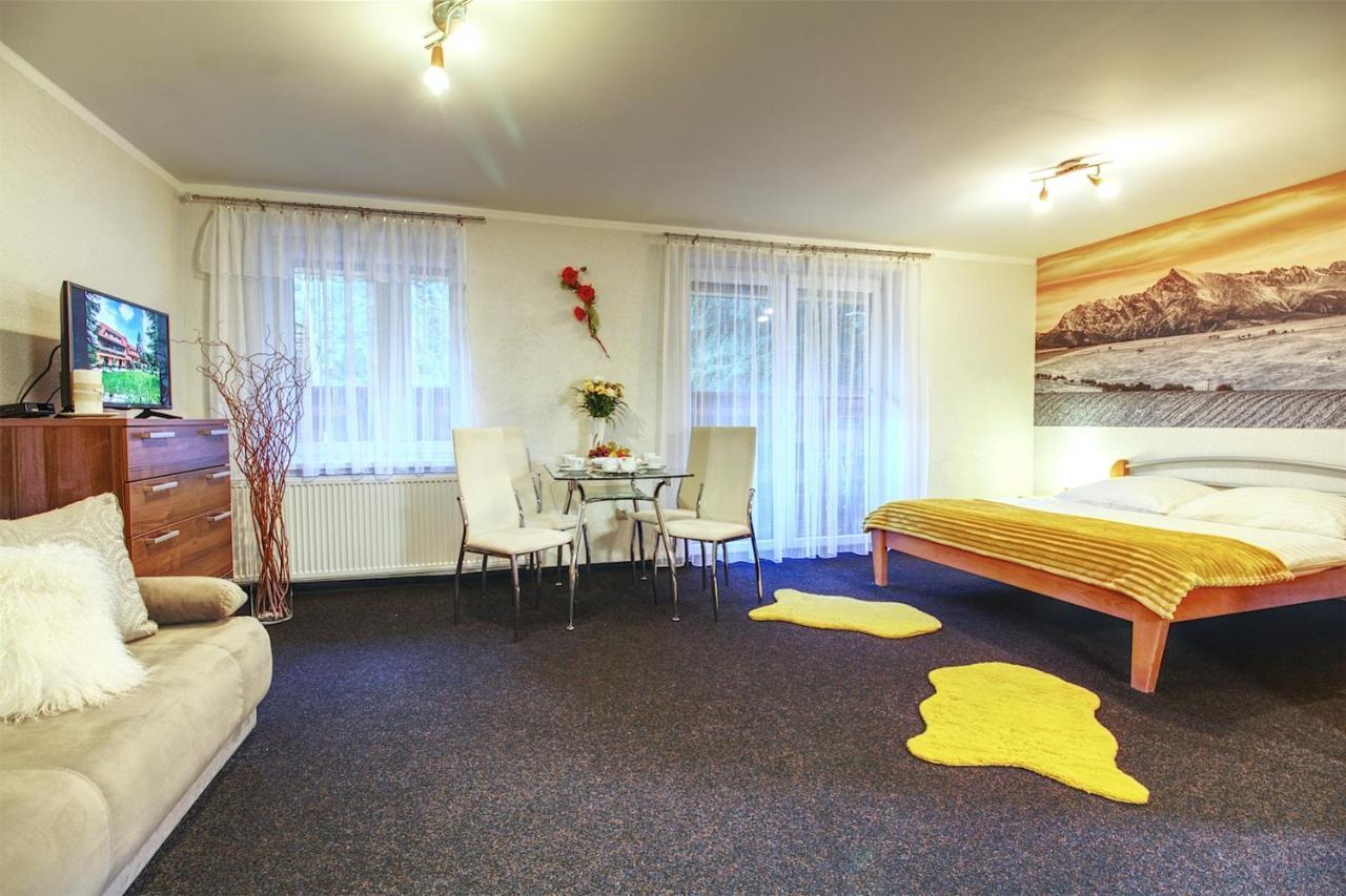 Apartmany Pacific 데마노브스카돌리나 외부 사진