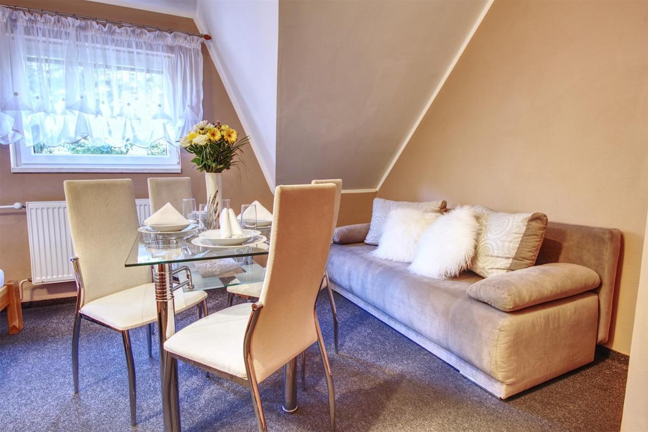 Apartmany Pacific 데마노브스카돌리나 외부 사진